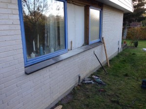 Færdiggørelse af skalmur på 70er hus